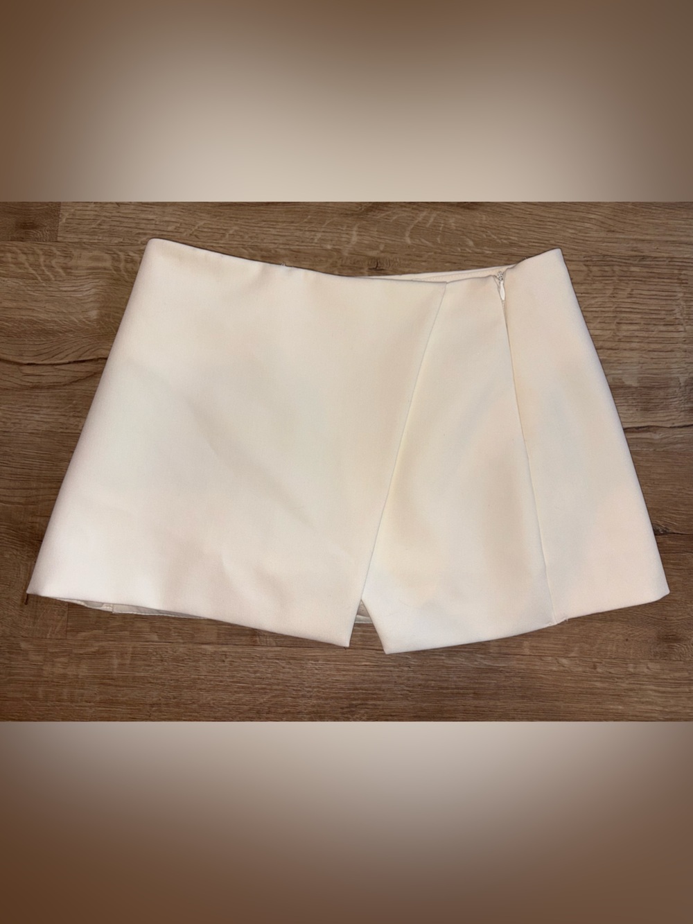 Zara Off White Asymmetrical Wrap Mini Skort size medium